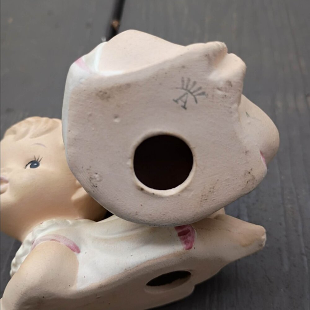 figurine